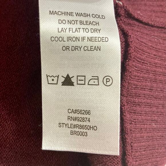 Splendid burgundy reversible sweater, medium soft choker keyhole long sleeve - Picture 10 of 12